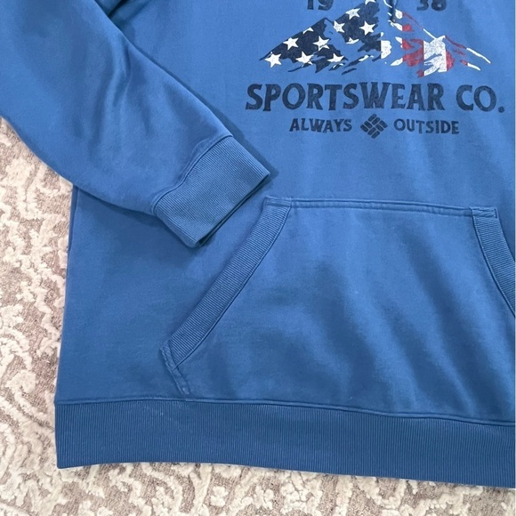 Columbia Men’s Trek Graphic Hooded Sweatshirt - Picture 8 of 13